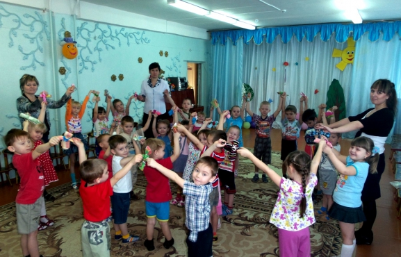 Дальневосточный вклад в акцию Международная миротворческая акция «Гирлянда дружбы» Дальневосточный вклад в акцию