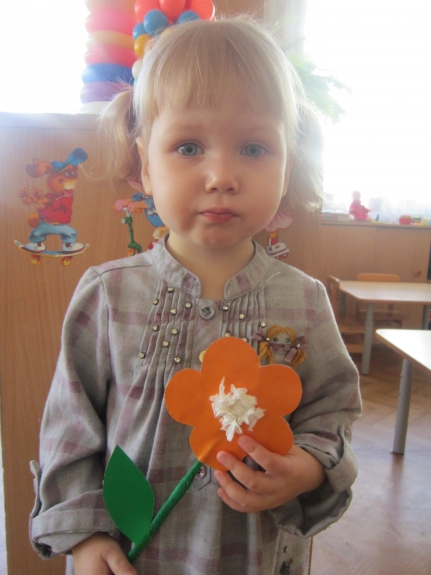 Цветочек для мамы Конкурс детских поделок. Май 2014. Дошкольники Цветочек для мамы