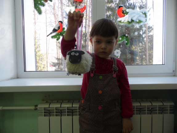 Овечка Конкурс Новогодних поделок. Февраль 2015. Дошкольники Овечка
