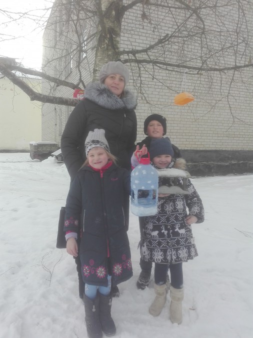 Кормушки для птиц своими руками Акция «Кормушка для пичужки» Кормушки для птиц своими руками