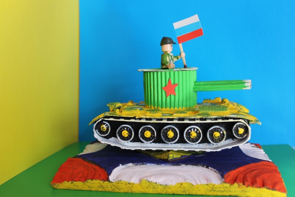 Военная техника России Конкурс «Подарок для папы» приуроченный к 23 февраля. Февраль 2015. Поделки. Дошкольники Военная техника России