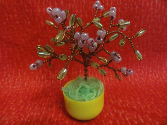 DSC00323.JPG "Сирень" Конкурс детских поделок. Апрель 2013 DSC00323.JPG "Сирень"