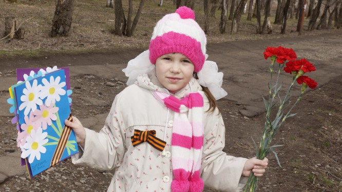 Ромашки для ветерана Конкурс детских поделок. Июль 2015. Дошкольники Ромашки для ветерана
