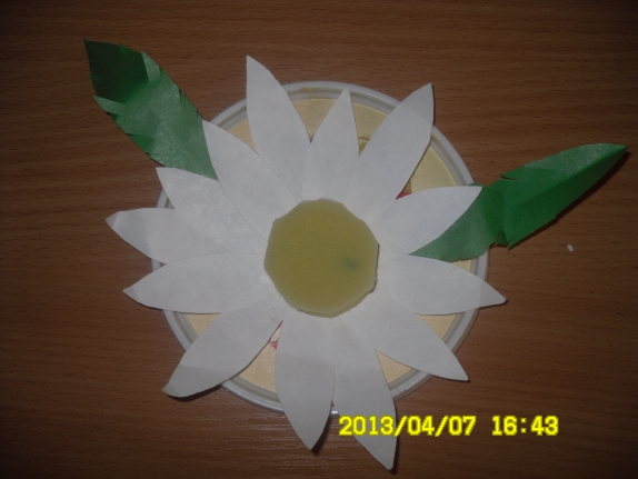 Ромашка Конкурс детских поделок. Апрель 2013 Ромашка