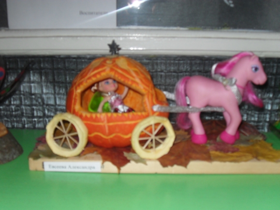 SDC13121.JPG Конкурс детских поделок. Май 2013 SDC13121.JPG