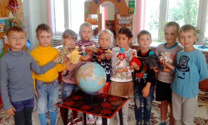 Дружба детей мира Международная акция «Гирлянда дружбы» Дружба детей мира