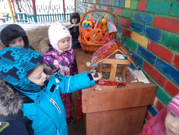 Наша кормушечка Акция «Кормушка для пичужки» Наша кормушечка