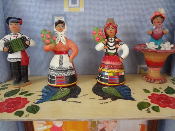 Народные игрушки.JPG Конкурс детских поделок. Апрель 2013 Народные игрушки.JPG