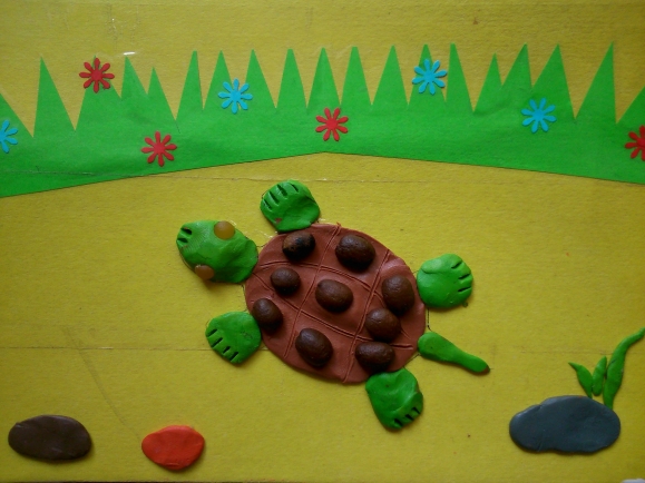 Черепаха средняя группа. Черепашка из пластилина для детей. Лепка черепаха в старшей группе. Лепка черепаха средняя группа. Черепаза пластилмнография.