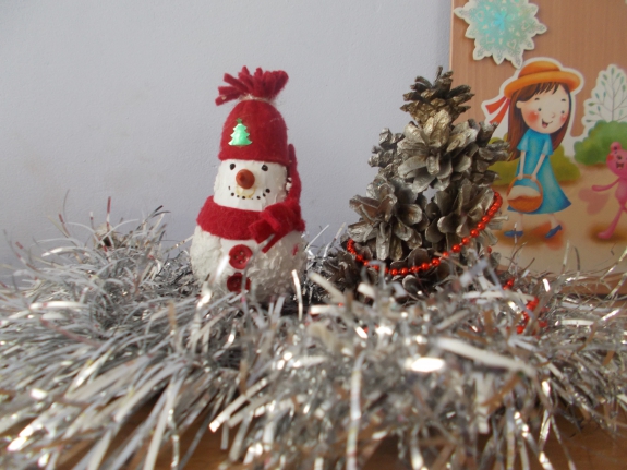 Необычный снеговик! Конкурс Новогодних поделок. Январь 2014. Дошкольники Необычный снеговик!