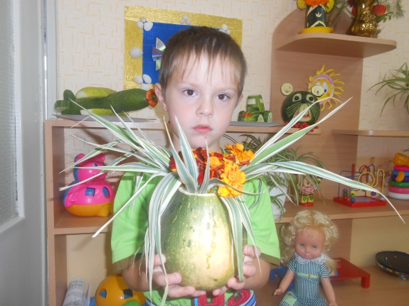 DSCN2464.JPG Конкурс детских поделок. Сентябрь 2013 DSCN2464.JPG