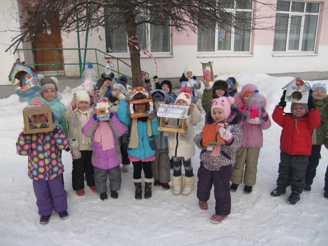 "Наши кормушки для пичужки" Акция «Кормушка для пичужки» "Наши кормушки для пичужки"