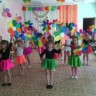 Танец с цветами Танец с цветами