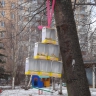 Многоэтажная кормушка из бросовых материалов Многоэтажная кормушка из бросовых материалов