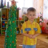 "Маленькой ёлочке холодно зимой" "Маленькой ёлочке холодно зимой"