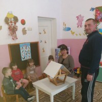 Новая кормушка для птиц. Новая кормушка для птиц.