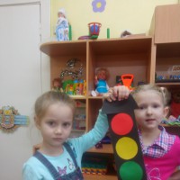 Мой приятель-светофор. Мой приятель-светофор.