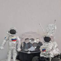 Космонавты на Луне