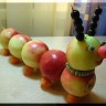 Гусеница из яблок Гусеница из яблок