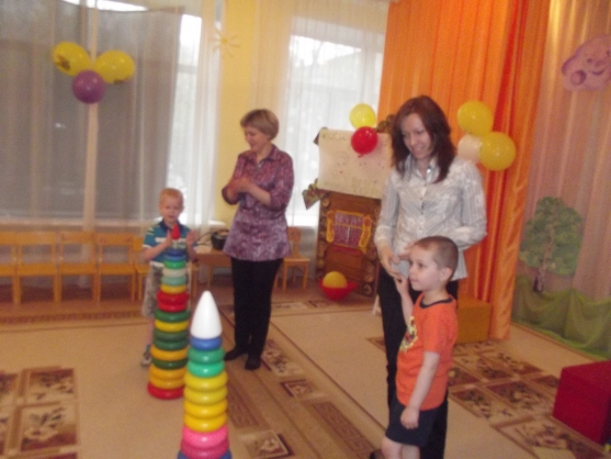 Смотреть фотографию №9 Фото №9 А пойдем ко мне в гости у меня мультики есть и сладости разные и т