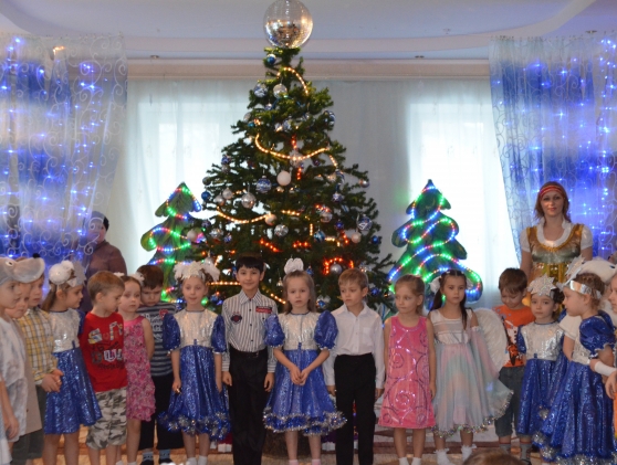 Рождественская ёлка в детском саду «Рябинка»