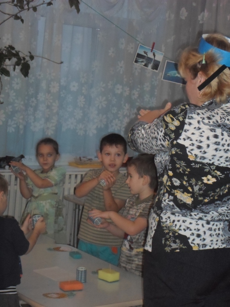 Смотреть фотографию №3 Фото №3 Цели упражнять в счёте до закрепить понятие десяток порядковый и количественный счёт в пределах формировать умение детей решать задачи развивать память логическое мышление двигательную активность