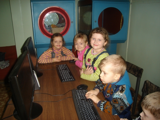 Смотреть фотографию №10 Фото №10 Пели весёлые песни и танцевали