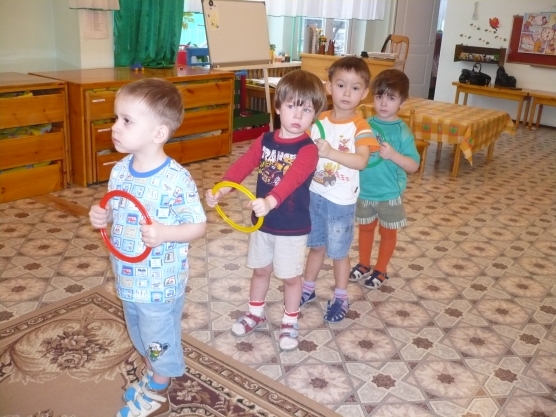 Знакомство с правилами дорожного движения Фото Знакомство с правилами дорожного движения