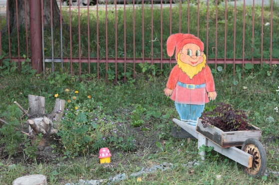 «Цветущая радуга». Скоро наступит лето и перед каждым педагогом встанет проблема в озеленении участка. Фото «Цветущая радуга». Скоро наступит лето и перед каждым педагогом встанет проблема в озеленении участка.