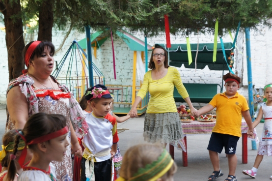 яблочный спас в детском саду сценарий старшая группа