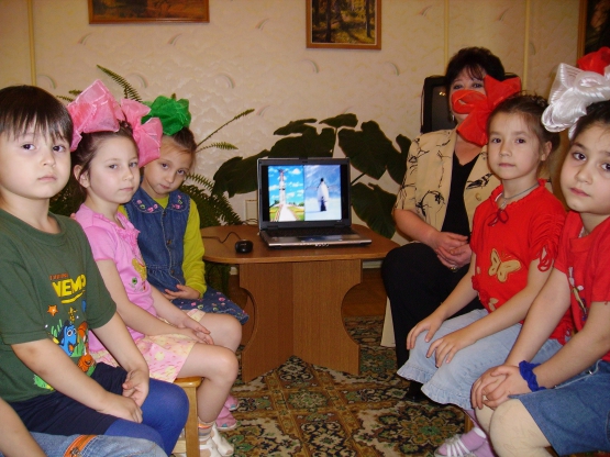 «Главное слово на свете…» НОД по знакомству с монументом скульптора В. Нагорного «Мать-Покровительница»