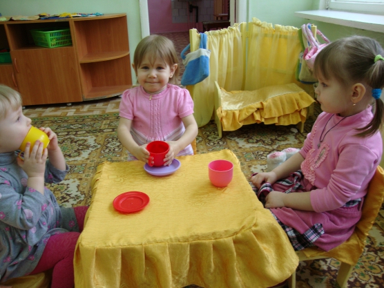 Развивающая образовательная ситуация на игровой основе в младшей группе «В гости к кукле Маше» Фото Развивающая образовательная ситуация на игровой основе в младшей группе «В гости к кукле Маше»