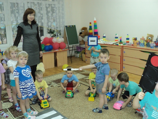 Смотреть фотографию №2 Фото №2 Также рассказали детям как нужно вести себя на дороге