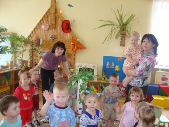 Смотреть фотографию №6 Фото №6 Родители смогли посмотреть и организацию питания и утреннюю гимнастику и прогулку