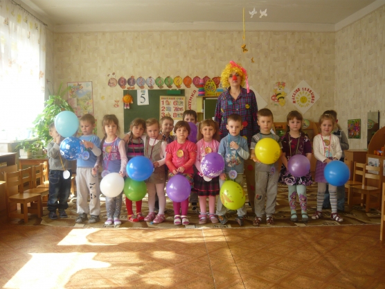 Смотреть фотографию №18 Фото №18 Поезд все друг за др