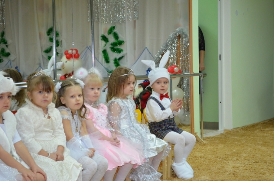 Смотреть фотографию №4 Фото №4 декабря в группе прошел Новогодний праздник