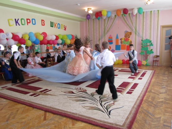 Смотреть фотографию №4 Фото №4 Поэтому и прощание было таким грустным как для нас воспитателей так и для наших любимых детей