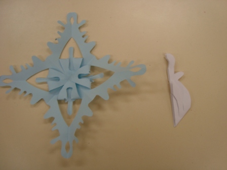 20 простых способов сделать снежинки из бумаги