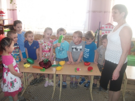 Смотреть фотографию №2 Фото №2 Воспитывать интерес к сезонным изменениям в природе умение работать в коллективе