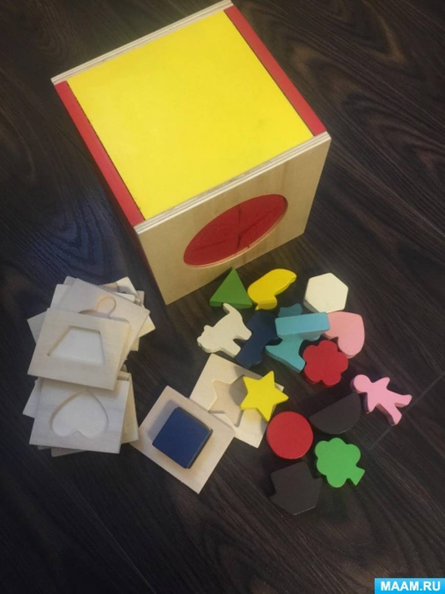 Дидактическая игра по сенсорному развитию «Загадочный куб» для детей старшего дошкольного возраста