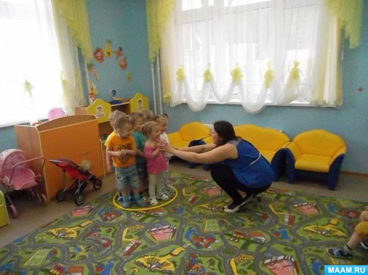 Фотоотчет «Подвижные игры в группе раннего возраста» Фото Фотоотчет «Подвижные игры в группе раннего возраста»