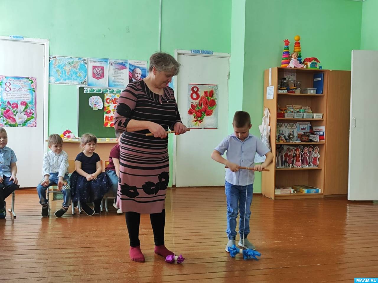утренники 8 марта в детском саду в 1 младшей группе