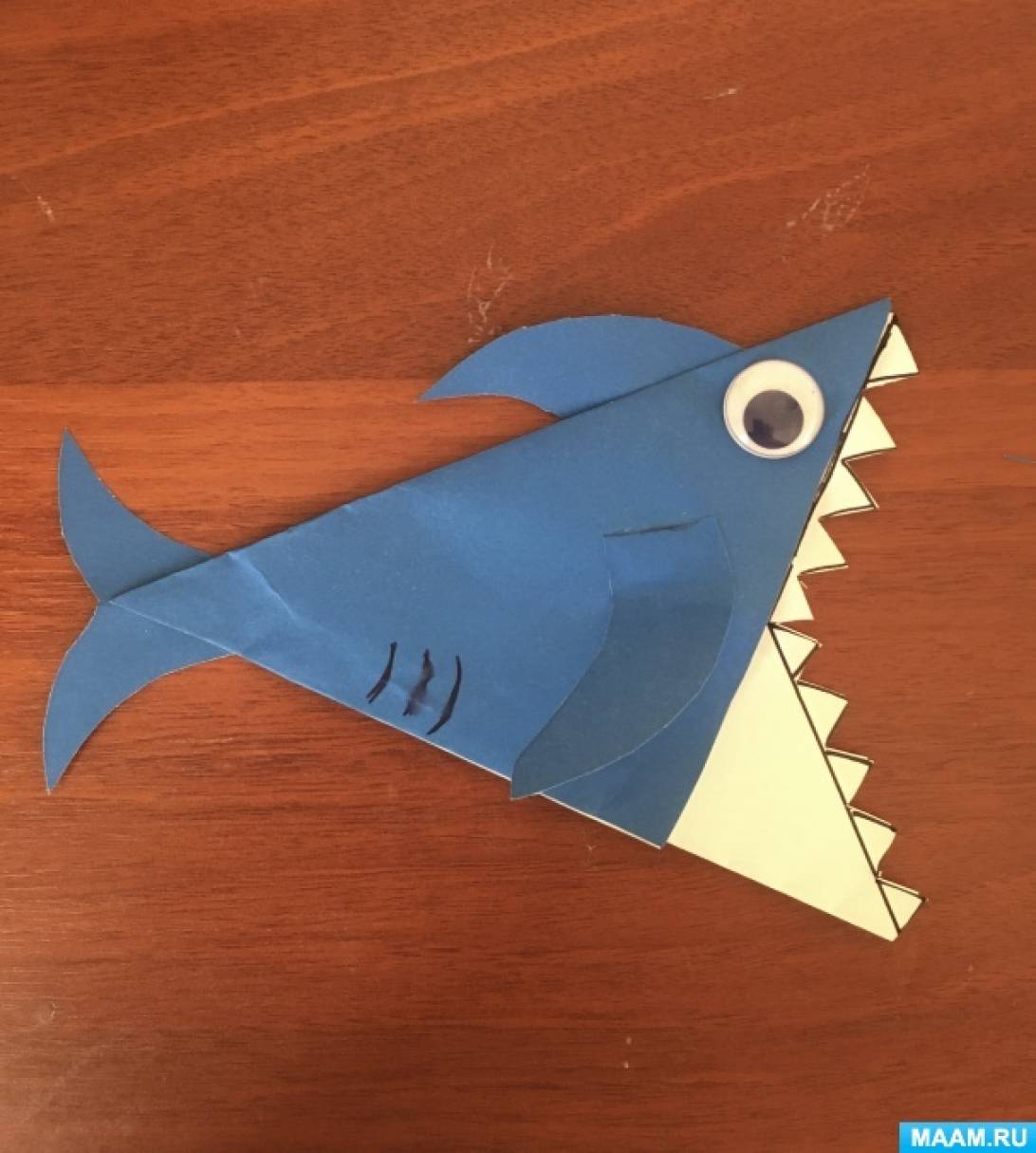 Изготовление оригами акулы из бумаги