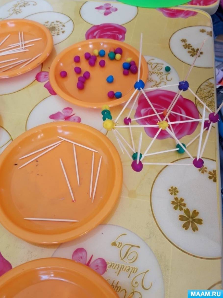 Конструирование из зубочисток и пластилина «Космические летательные ...