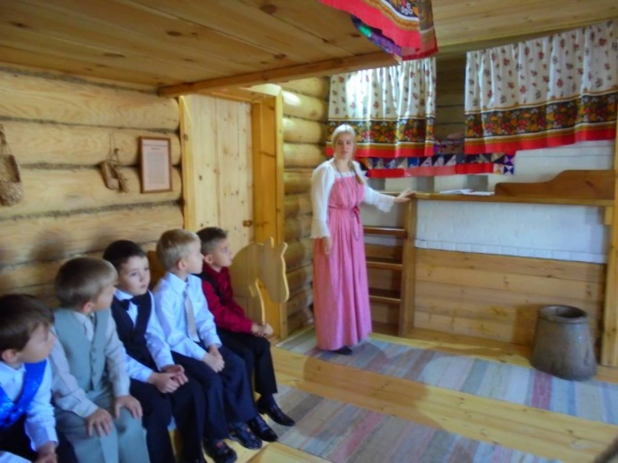 Русские традиции чаепития. В гостях в музее народного быта «Дом Семёна-ложкаря»
