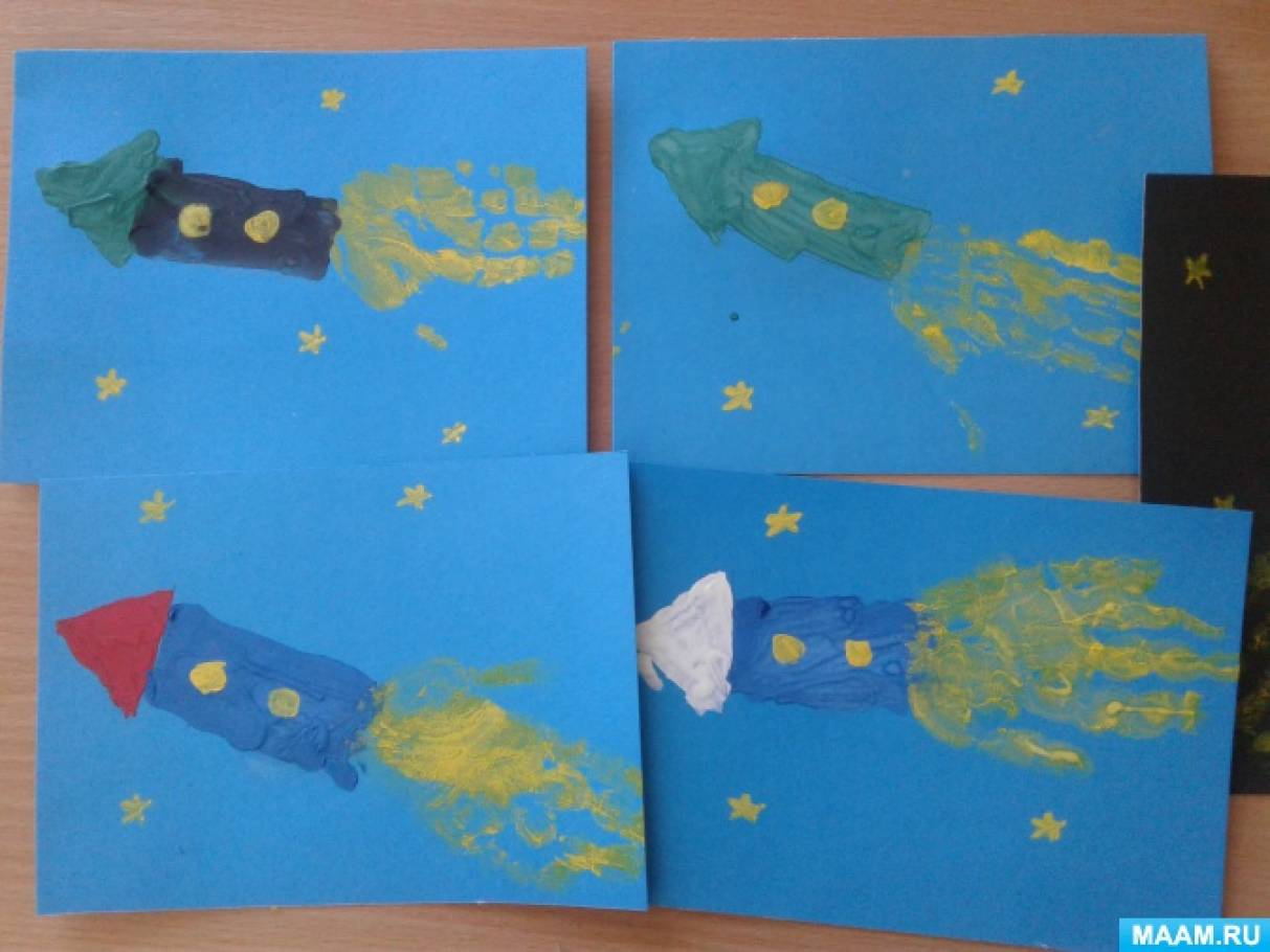 День космонавтики занятие для детей. Рисование ракета во второй младшей. Рисование космос в младшей группе. Рисование космос вторая младшая группа в детском. Рисование для детей космос младшая группа.