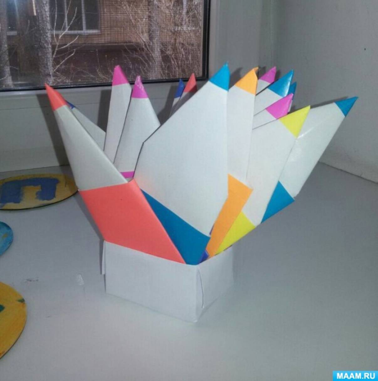 Конспекты оригами подготовительная группа. Оригамт встаршей группе. Конструирование из бумаги. Конструирование из бумаги в подготовительной группе. Оригами в старшей группе детского сада.