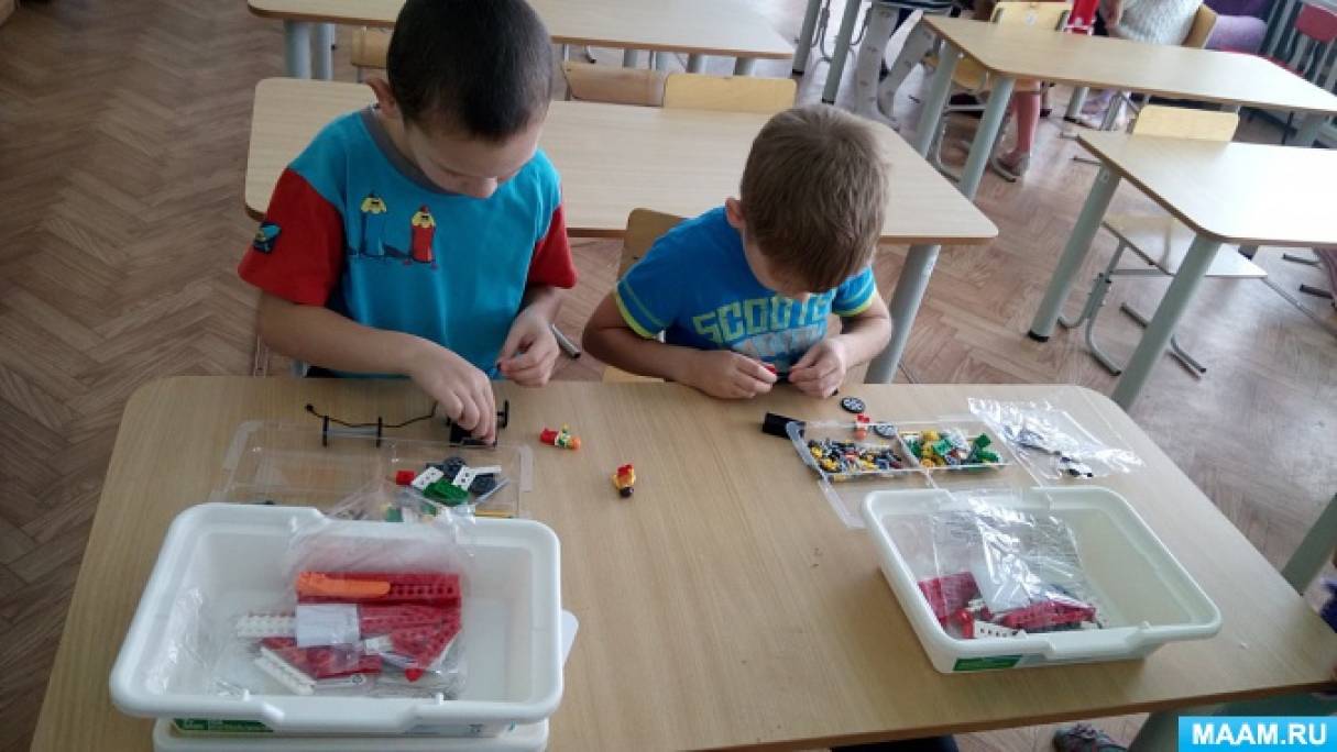 Lego-проектирование и основы робототехники в дошкольном возрасте Фото Lego-проектирование и основы робототехники в дошкольном возрасте