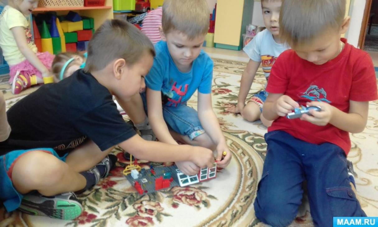 Конструирование в старшей группе (4 фото). Воспитателям детских садов ...