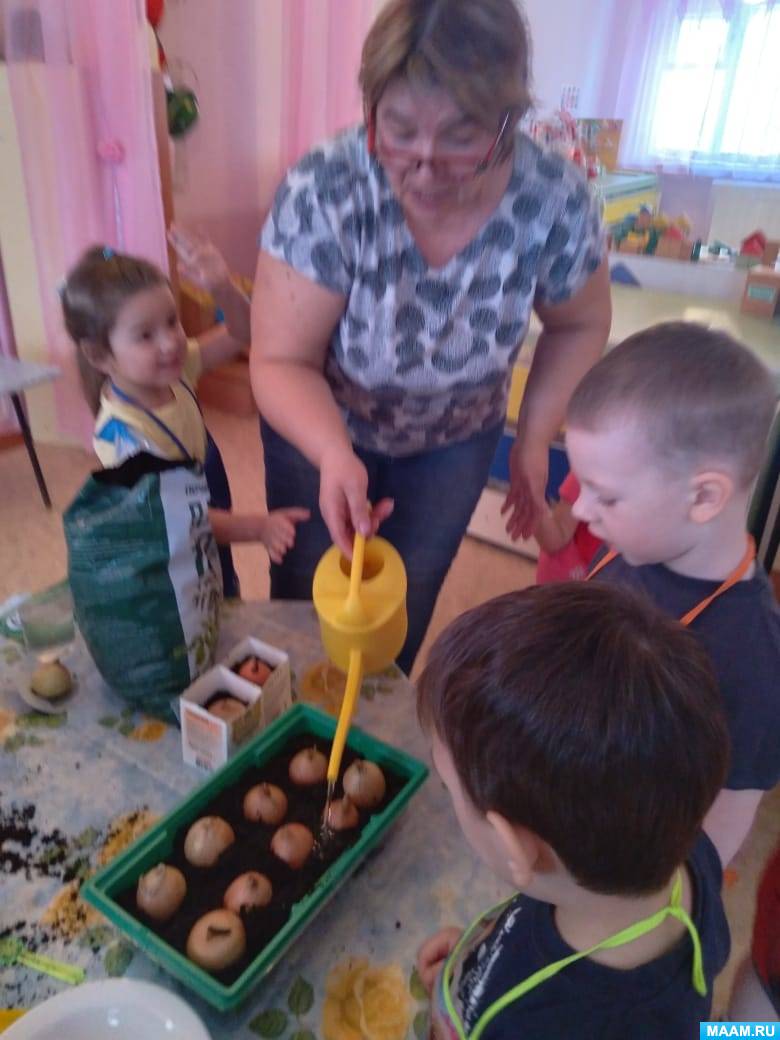 игрушки для 2 младшей группы. игры во 2 группе раннего возраста. сенсорика в ясельной группе. сенсорные игры для детей. игрушки для раннего возраста развитие сенсорики.